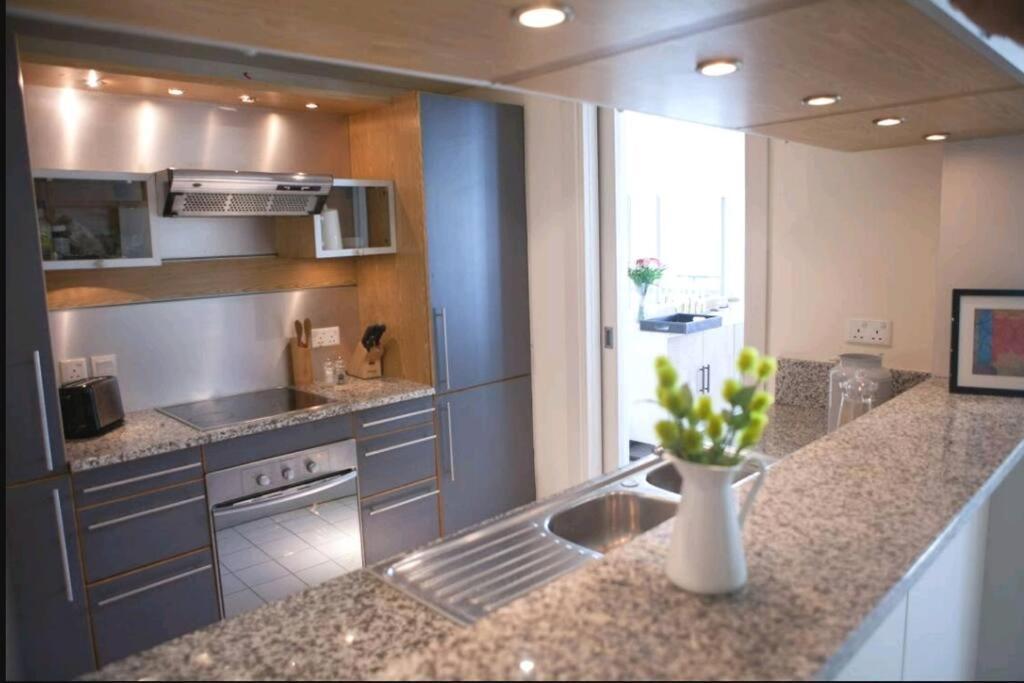 Dubai Marina 1 Bedroom Apt. Walking Distance Jbr. Εξωτερικό φωτογραφία